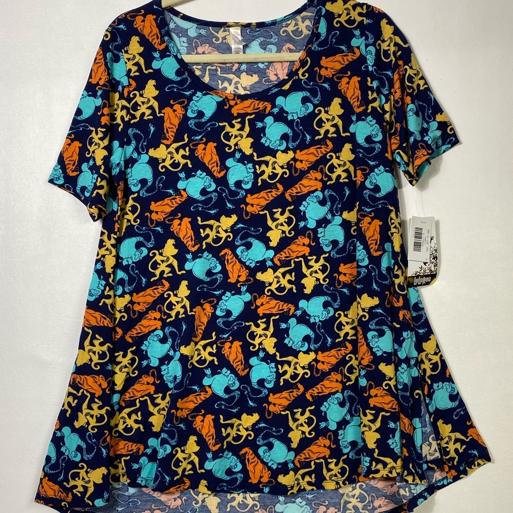 New Lularoe Disney Shirt Aladdin Abu Rajah Genie Perfect Size Small.